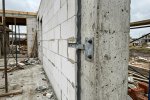 Сопряжение пенобетонных стен с монолитом, кирпичом и деревом